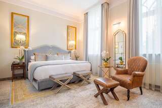 Отель Bachleda Luxury Hotel Krakow MGallery By Sofitel Краков Номер Делюкс с кроватью размера «king-size»-1